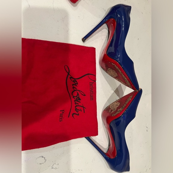 Gently used navy blue Christian Louboutin pumps - Picture 3 of 3